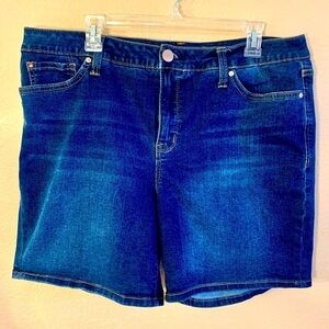 Seven7 Shorts Sz 16 Weekend Short Blue Denim Jean Cotton Spandex 5 Pockets